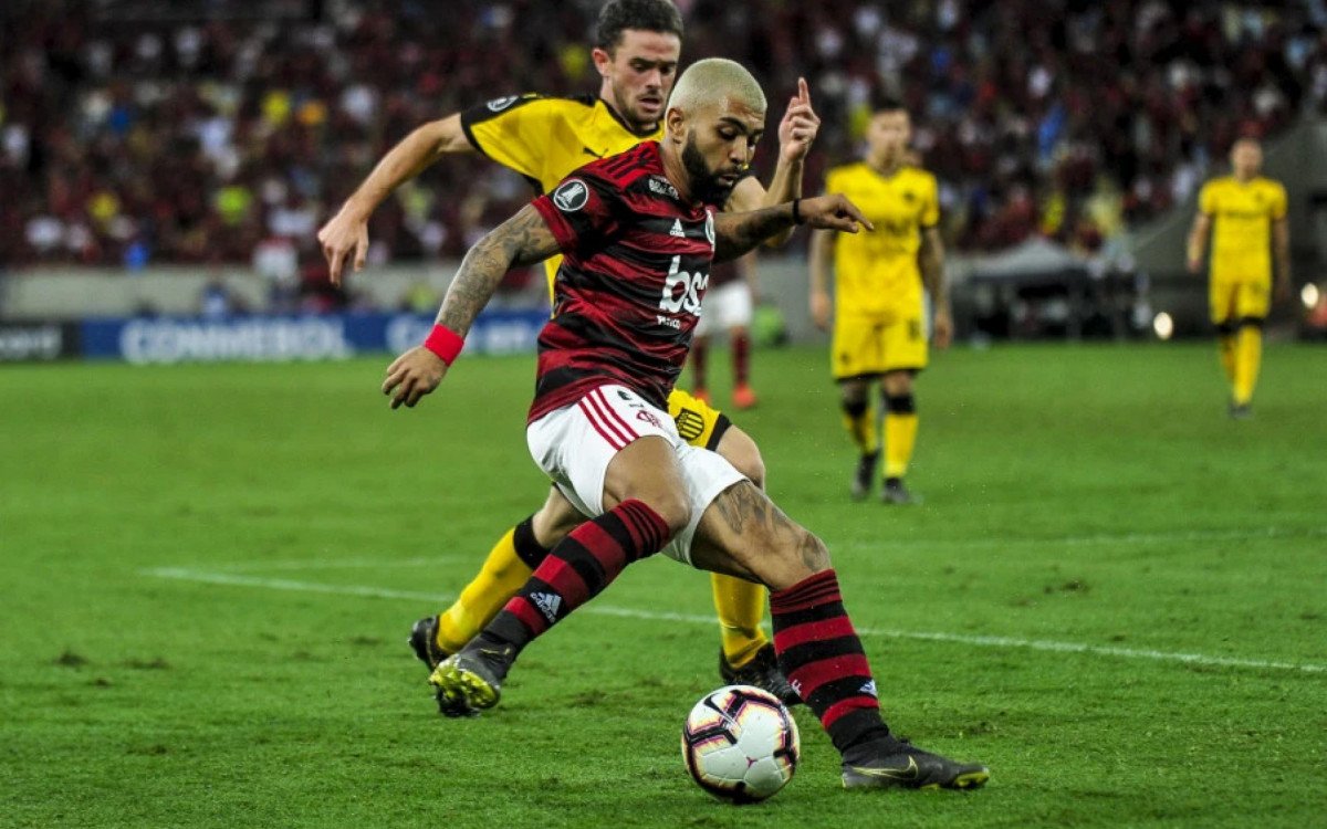 Flamengo e Peñarol: Recordações de confronto na Libertadores