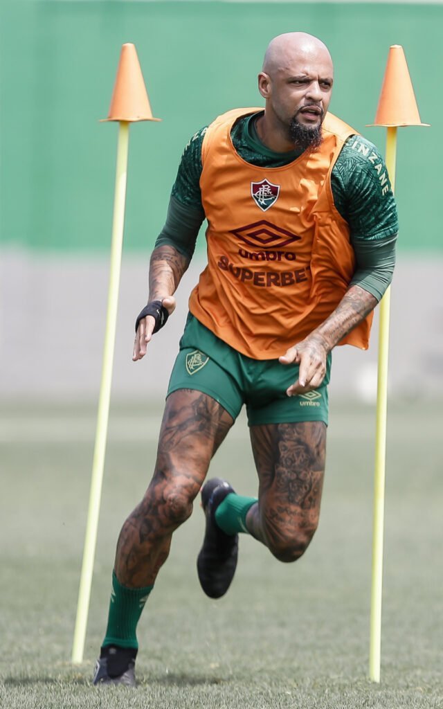 Futuro de Felipe Melo no Fluminense é incerto