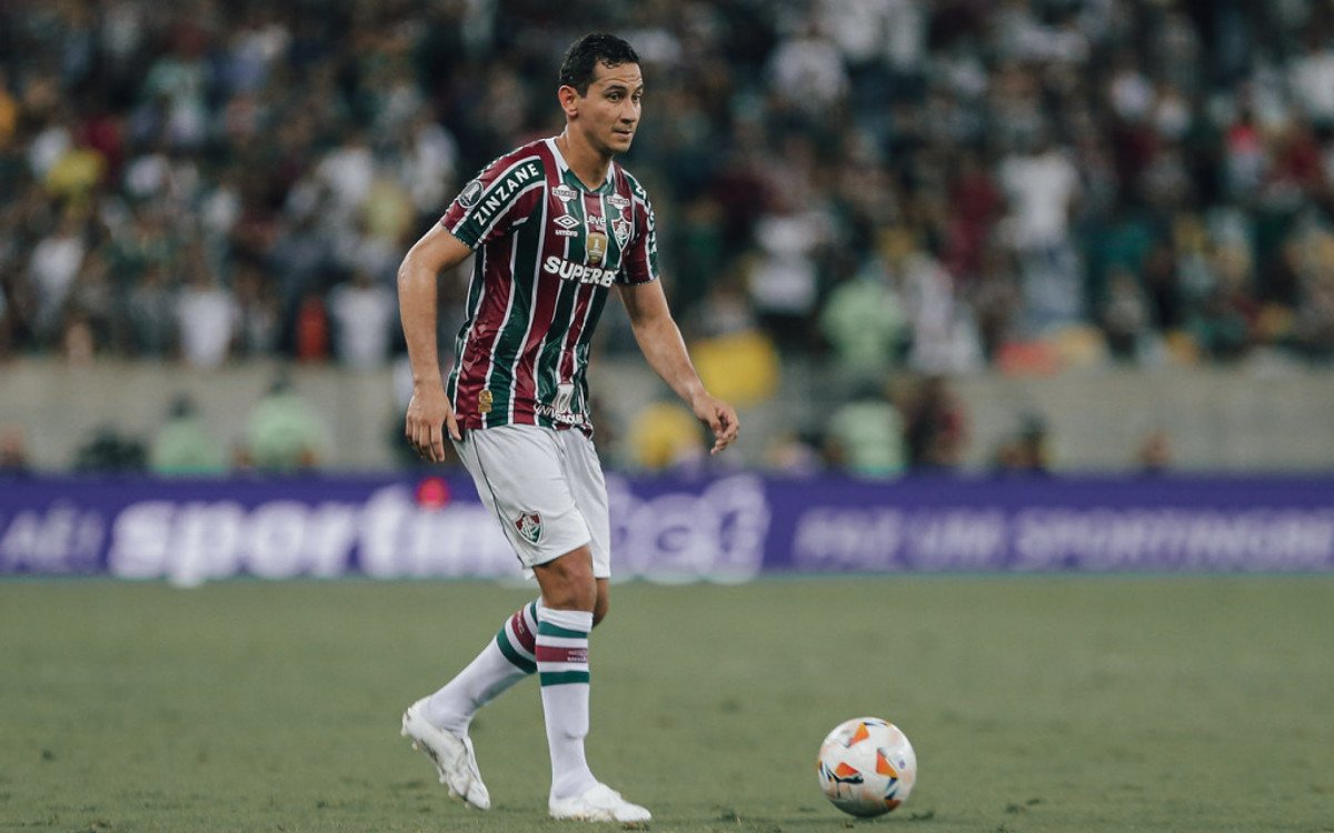 Ganso bate recorde internacional pelo Fluminense