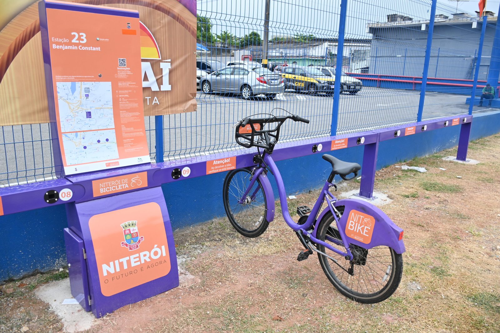 Bicicleta furtada recuperada pela polícia em Charitas, Niterói