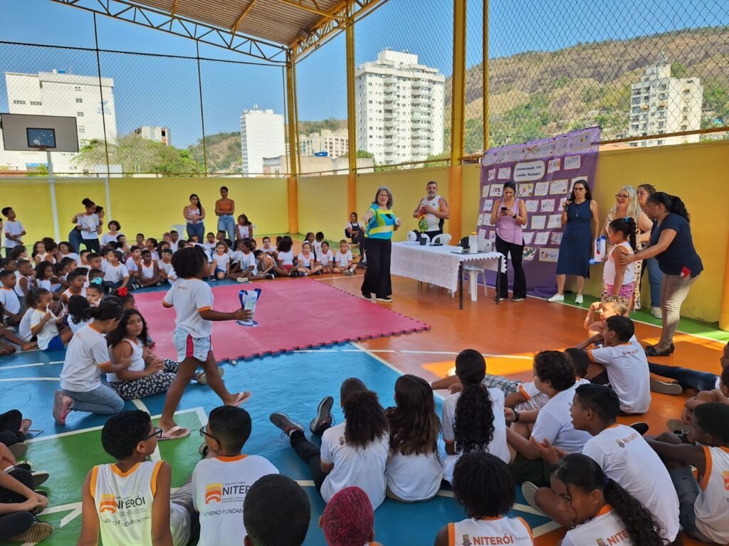 Niterói: Olimpíadas mobilizam estudantes de Padre Leonel Franca