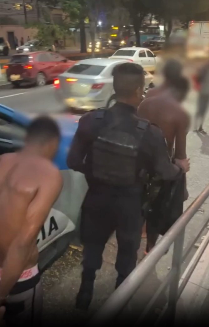 Polícia prende três homens em Niterói - Vídeo