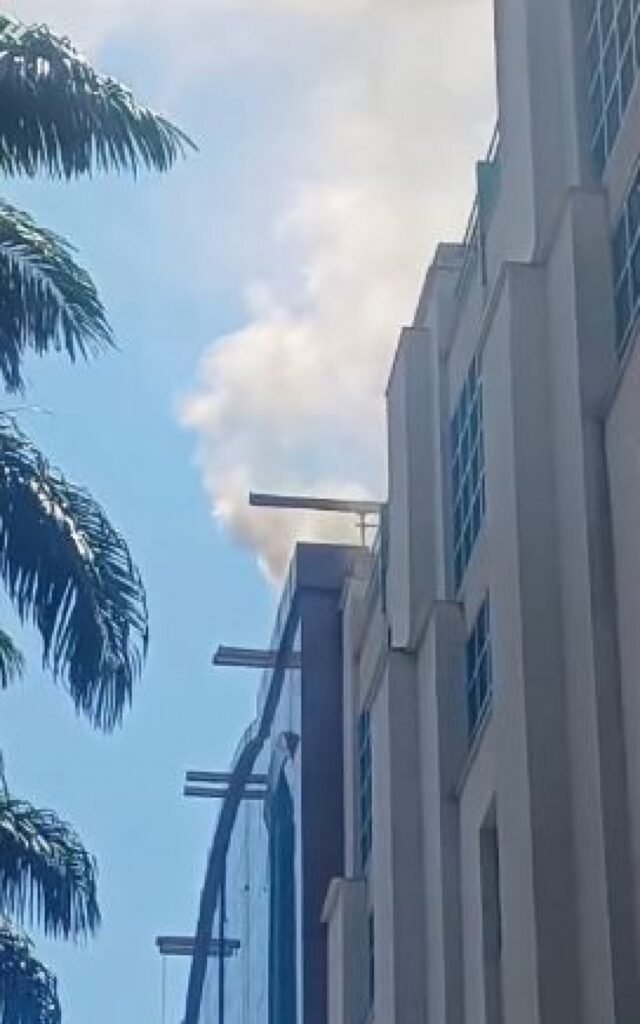 Princípio de incêndio assusta clientes do Shopping Boulevard