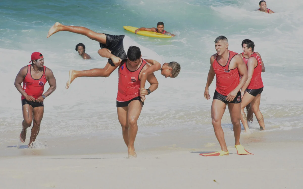 Projeto Body Surf Salva chega a Maricá em outubro