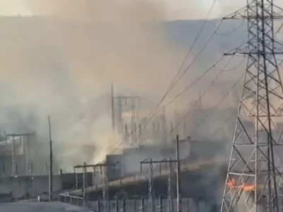 Subestação da Light pega fogo na Zona Norte