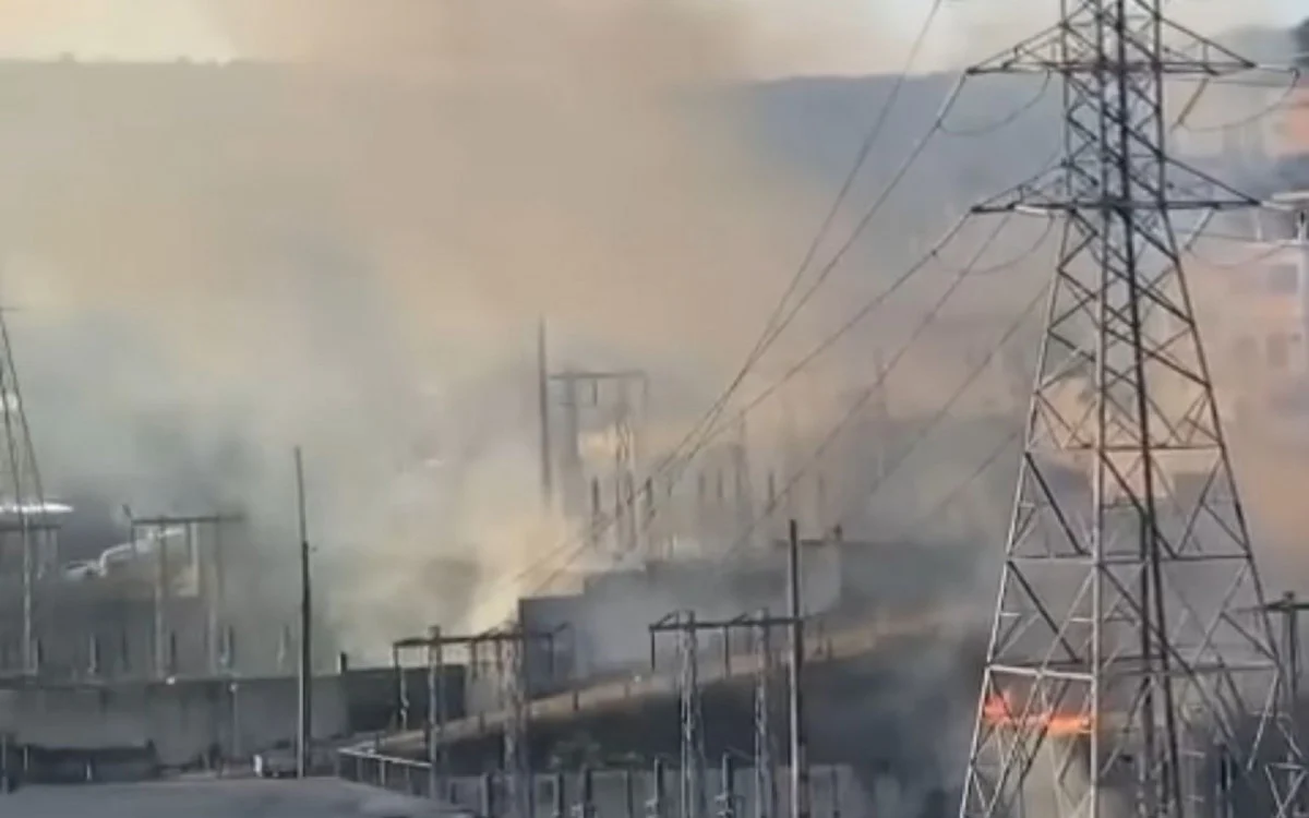 Subestação da Light pega fogo na Zona Norte