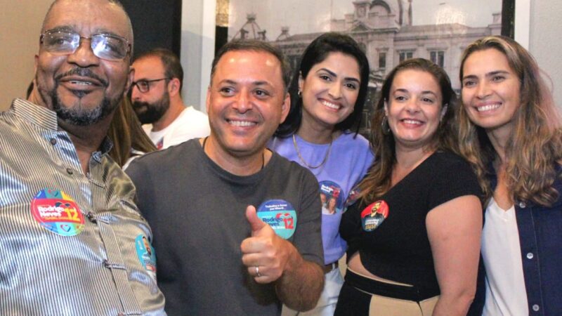 Rodrigo Neves recebe apoio de artistas e líderes culturais de Niterói durante encontro no Solar do Jambeiro | Divulgação