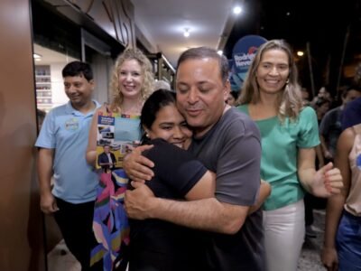 Niterói: Candidato Rodrigo Neves, do PDT, vai ao Ingá e conversa com eleitores sobre segurança e pessoas em situação de rua, bem como promete obras para a Zona Sul | Divulgação