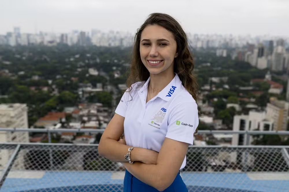 Brasileira é anunciada para a F-1 Academy pela Red Bull