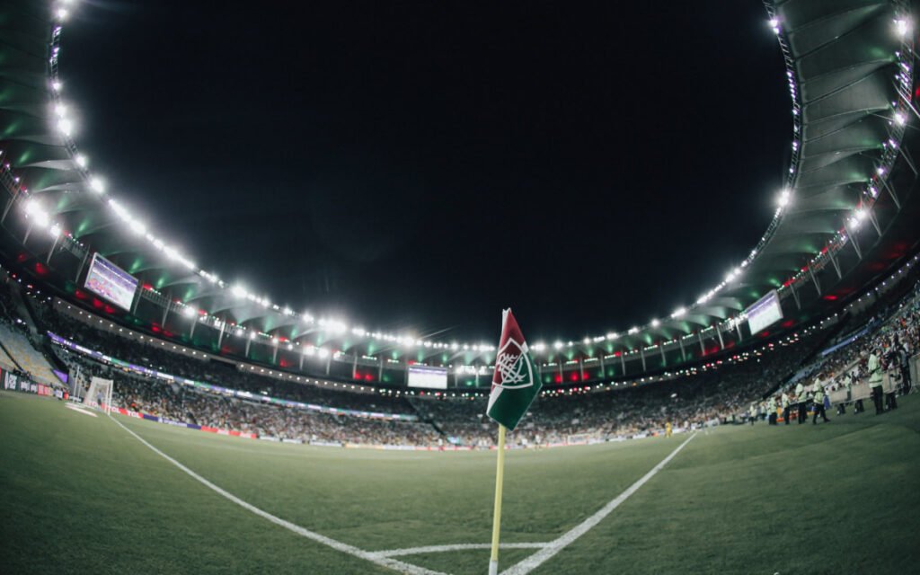 CBF define data: Fluminense e Athletico-PR se enfrentam
