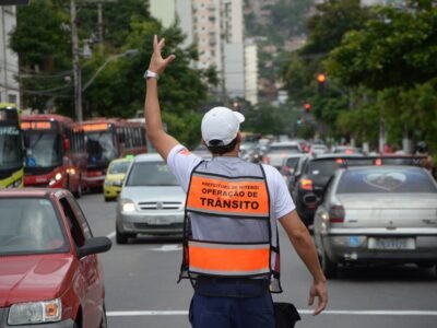 Cinema Icaraí: Obras causam mudanças no trânsito