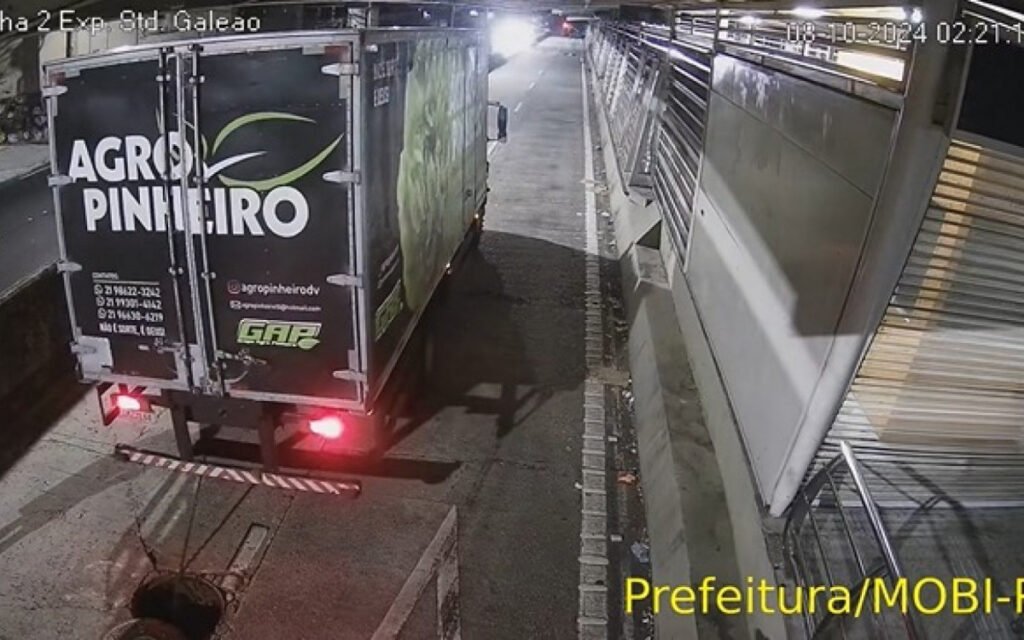 Dupla presa por furto de cabos em estação do BRT