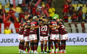Flamengo não vence clássicos no retorno do Brasileirão