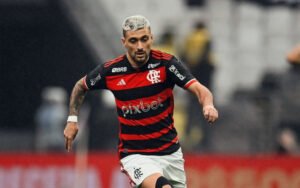 Flamengo segura empate e avança para a final da Copa do Brasil