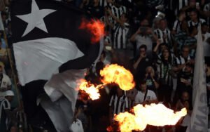 Influenciador bancou a festa da torcida do Botafogo