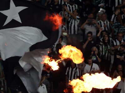 Influenciador bancou a festa da torcida do Botafogo