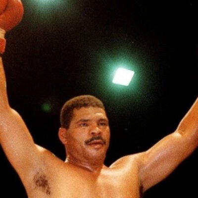 Morre Maguila, ícone do boxe brasileiro, aos 66 anos