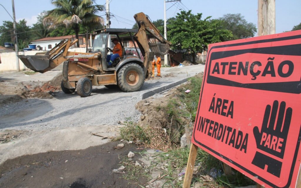 Obras de macrodrenagem avançam em São Gonçalo