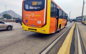 PRF prende idoso por assédio sexual em ônibus na Ponte Rio-Niterói