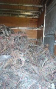 São Gonçalo: Polícia apreende fios de cobre sem documentação