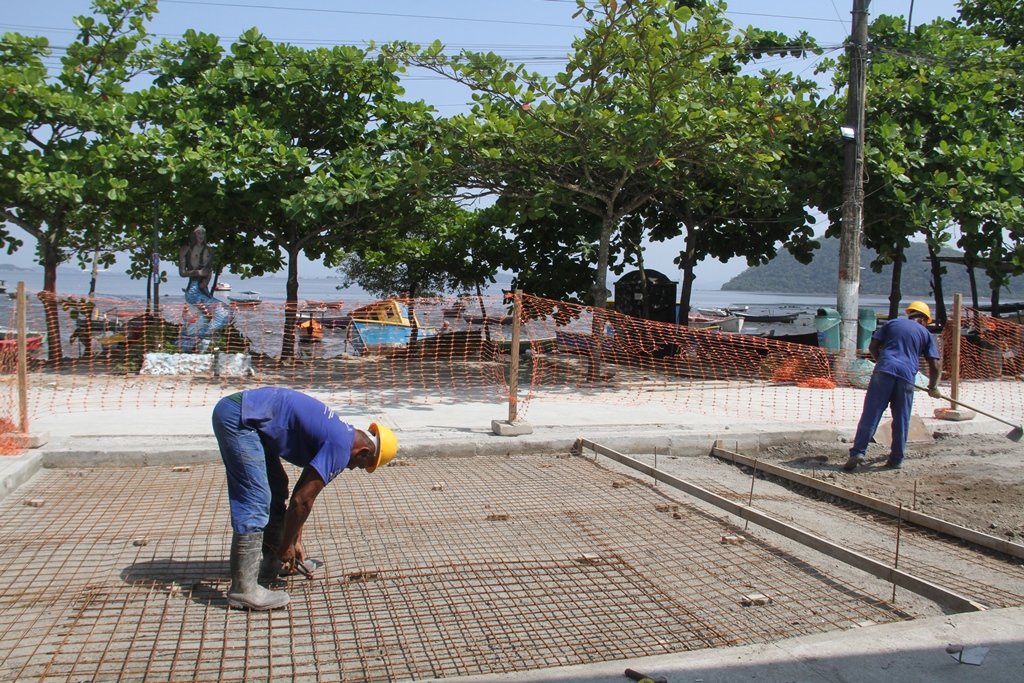 São Gonçalo: Praia das Pedrinhas vai ganhar travessia de pedestres