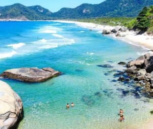 Selo Bandeira Azul premia 12 praias do Rio