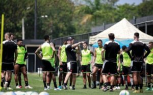 Vasco busca melhorar o desempenho para escapar do Z-4