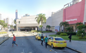 Venda de joias roubadas termina com prisão em shopping