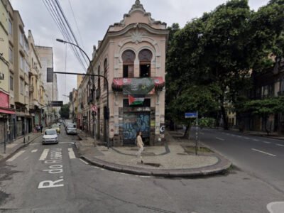 Armazém do Campo é interditado pelos bombeiros após queda de jovem