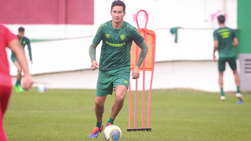 Ganso destaque do Fluminense sofre com substituições no time