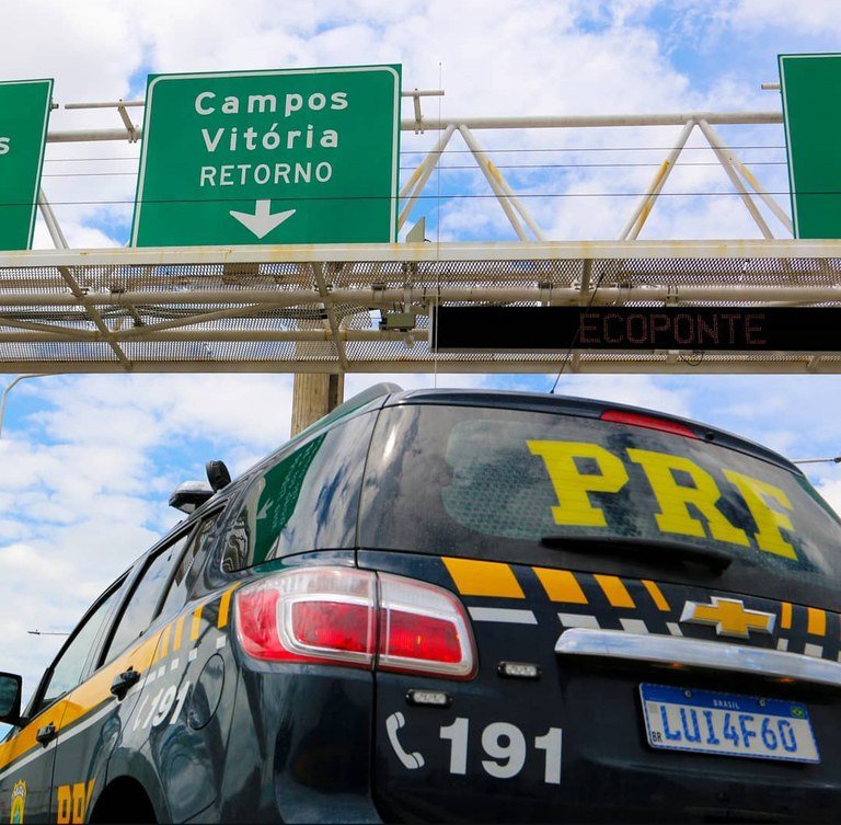 Homem preso com documento falso na BR-101 em Itaboraí