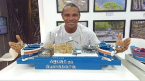 Manguezais renascem no meio do lixo na Baía de Guanabara