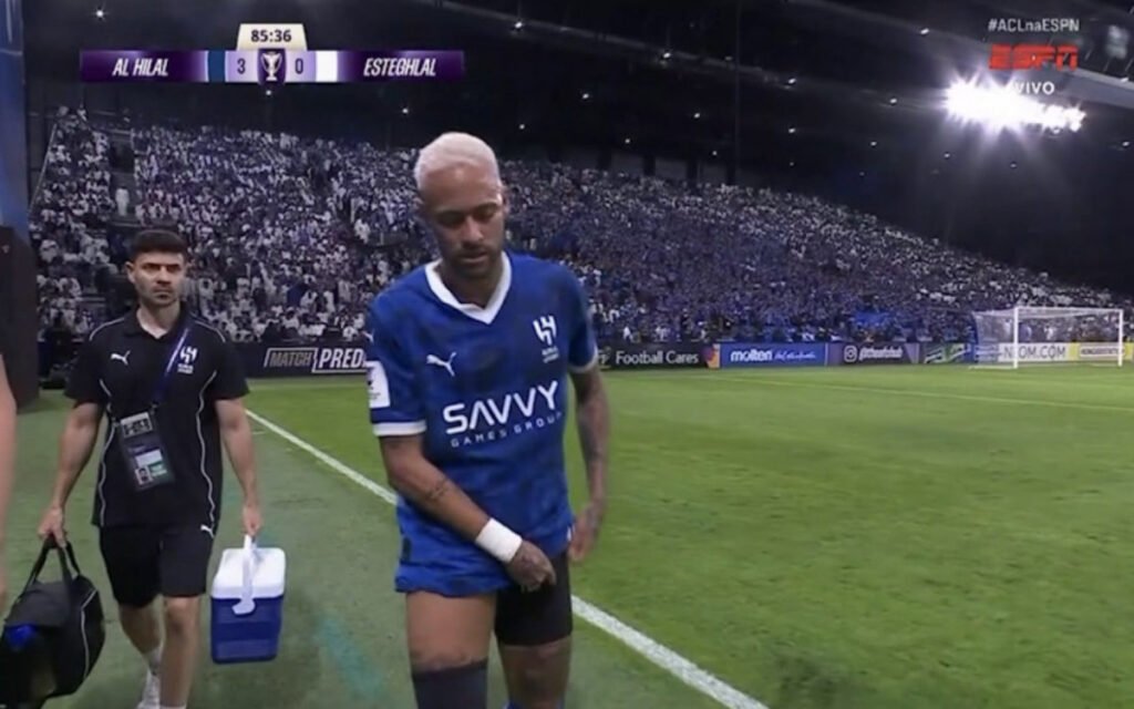 Neymar preocupa Al-Hilal com nova lesão na coxa direita - Vídeos