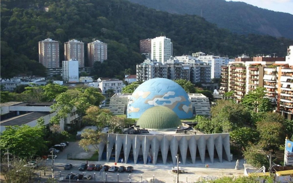 Planetário do Rio celebra 54 anos com programação especial
