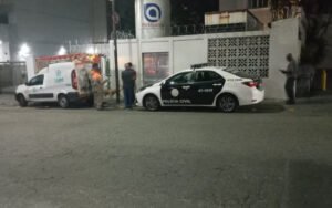 Polícia e Light descobrem 'gato' de energia em clínica na Zona Sul