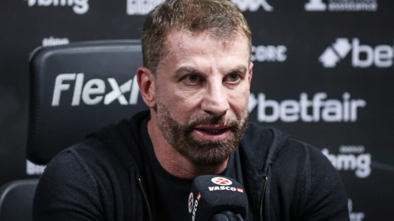 Vasco mira mercado nacional para reforçar o time