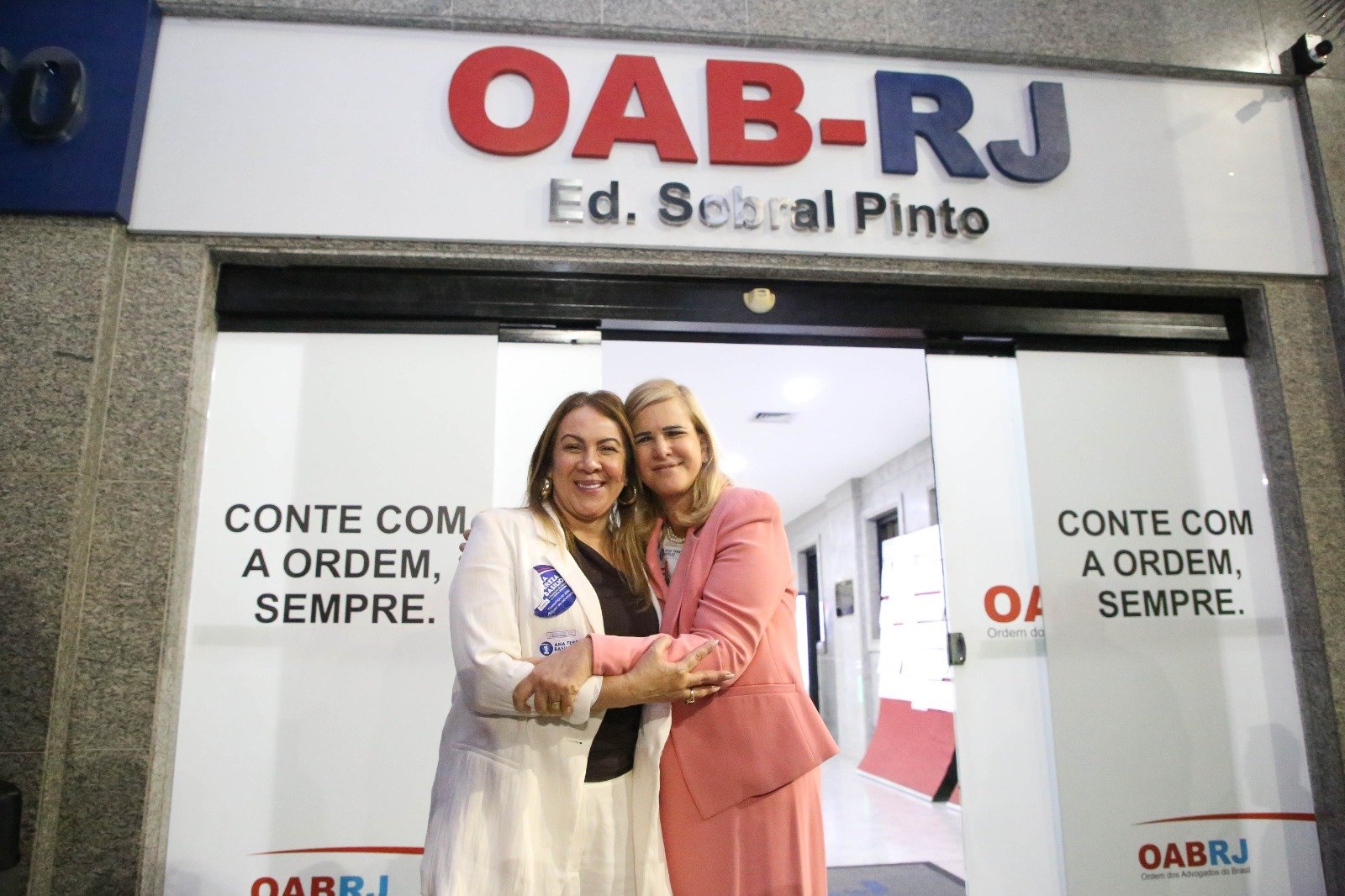 Eleições OAB RJ: Sylvia Drummond e Ana Tereza Basilio quebram tabu após 94 anos de história da instituição que, pela primeira vez, terá mulheres no comando; confira os resultados da apuração