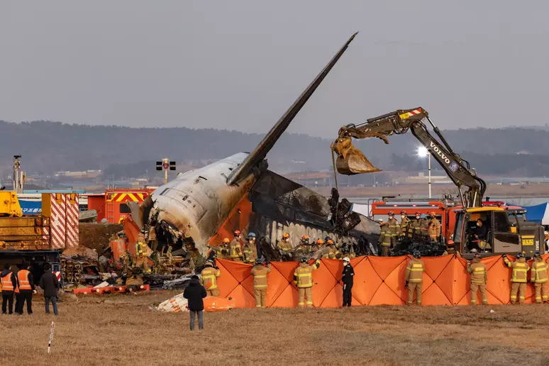 Coreia do Sul ordena inspeção em todos os Boeing 737-800 após tragédia aérea