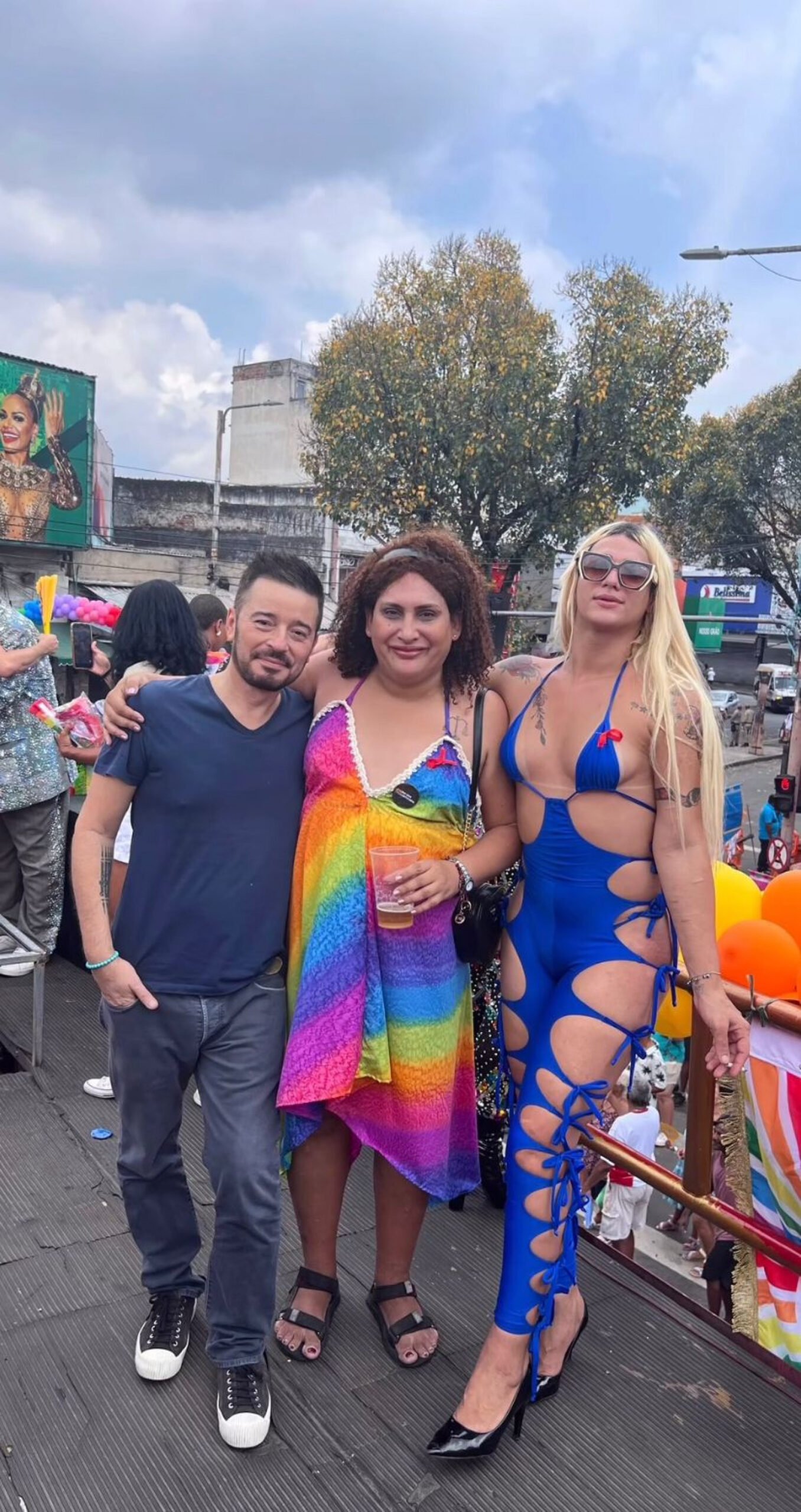 Diversidade é celebrada na 21ª Parada LGBTI+ de Madureira