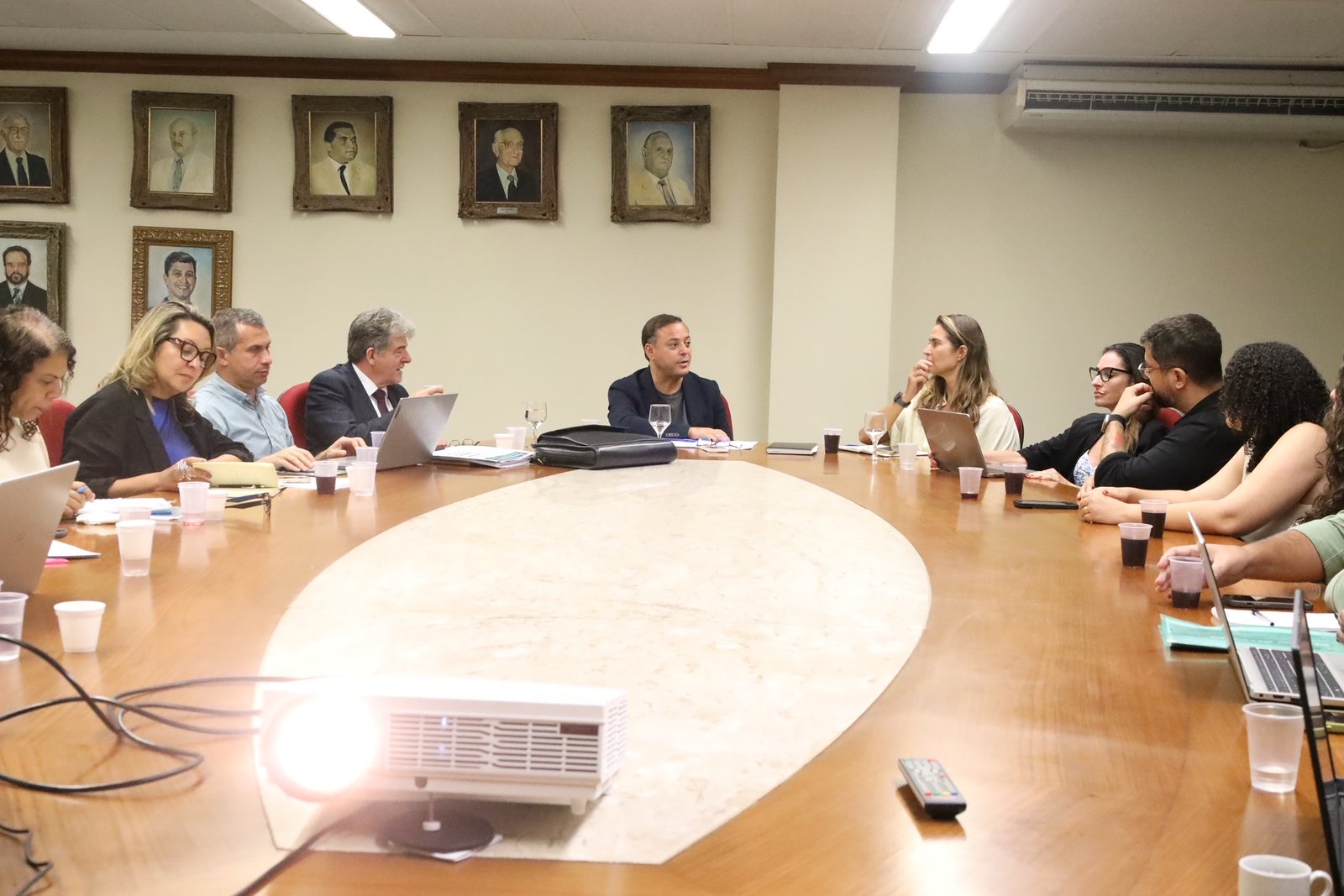 Equipe de transição avalia desafios da futura gestão em Niterói