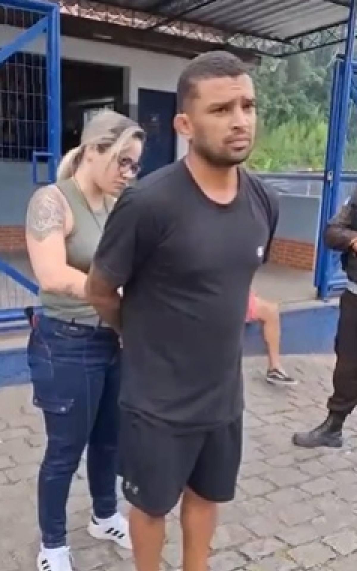 Lutador de MMA é preso após torturar e espancar idoso em Teresópolis