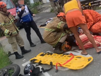 Niterói: Acidente entre carro e moto deixa feridos em Piratininga