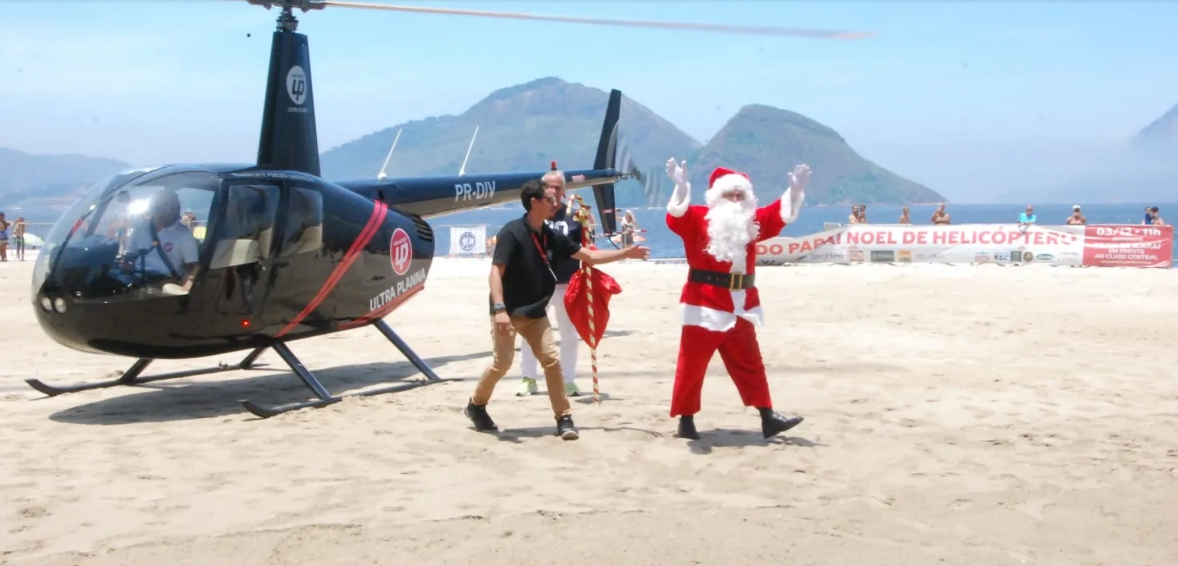 Papai Noel chegará de helicóptero na Praia de Icaraí neste domingo