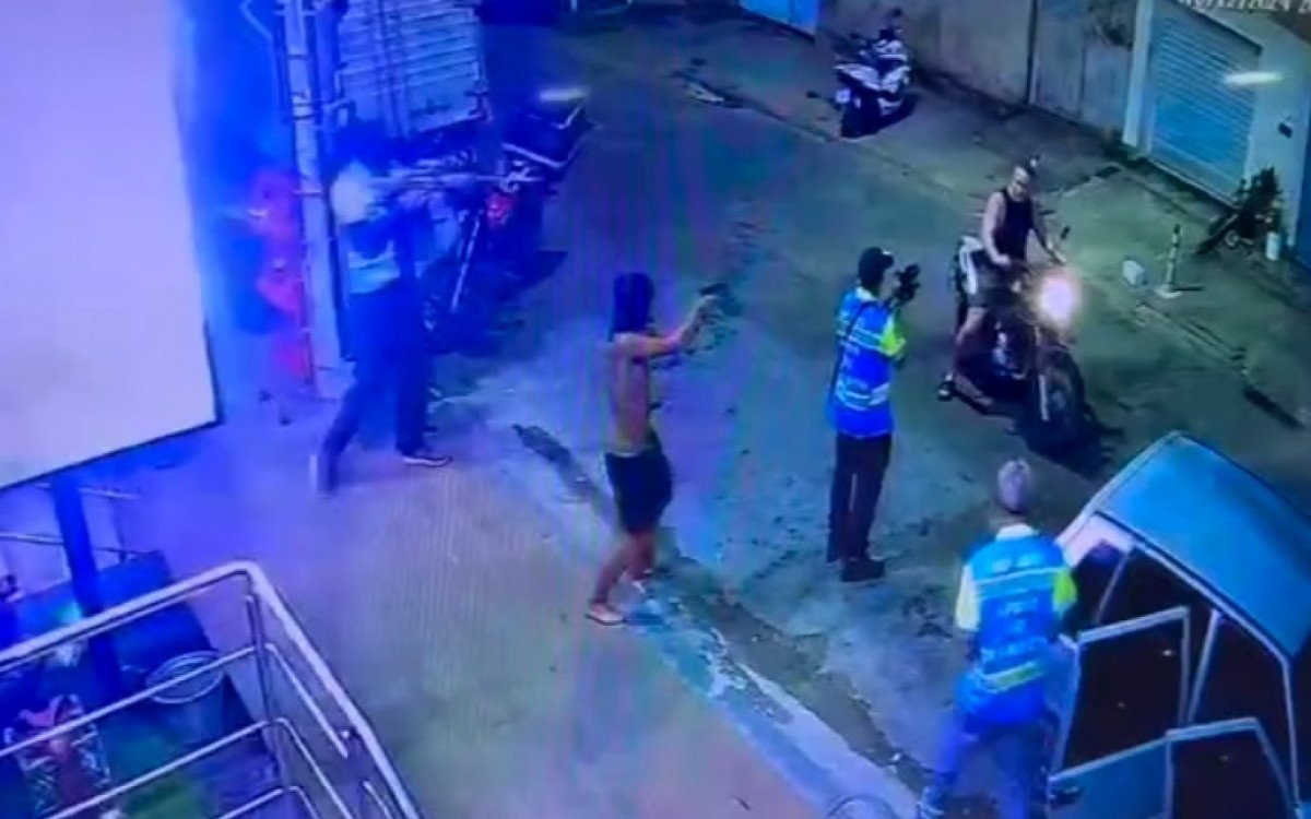 Policial penal é morto a tiros em Santa Cruz - Vídeo