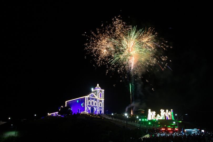 Saquarema já festeja 2025: confira programação, shows e queima de fogos do réveillon