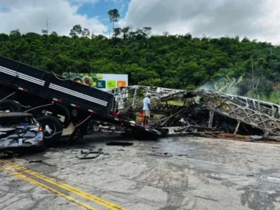 Tragédia na BR-116 em Minas Gerais deixa 22 mortos