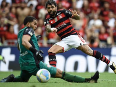 Gabigol marca na despedida pelo Flamengo em empate contra o Vitória