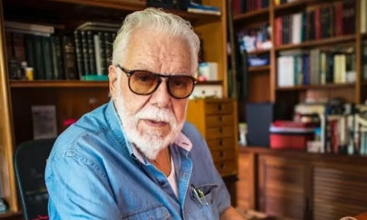 Autor de novelas Manoel Carlos enfrenta agravamento no seu estado de saúde