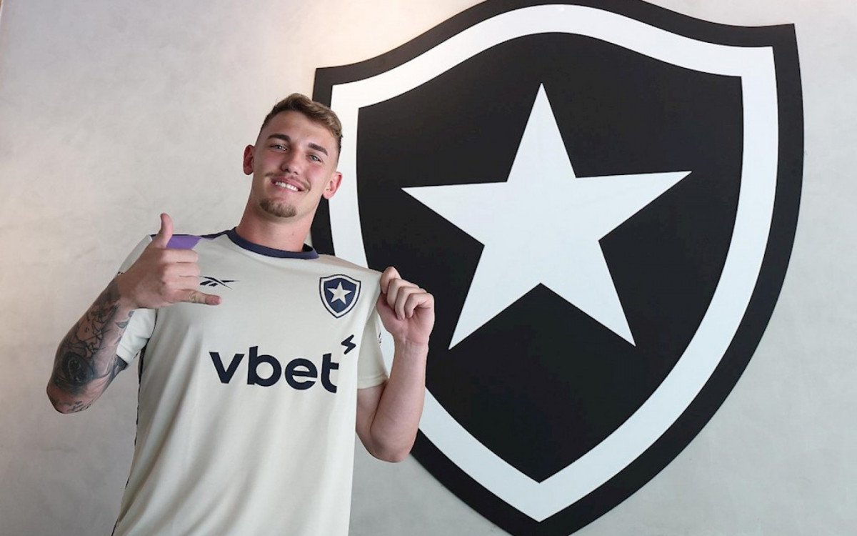Botafogo anuncia Léo Linck como reforço para 2025