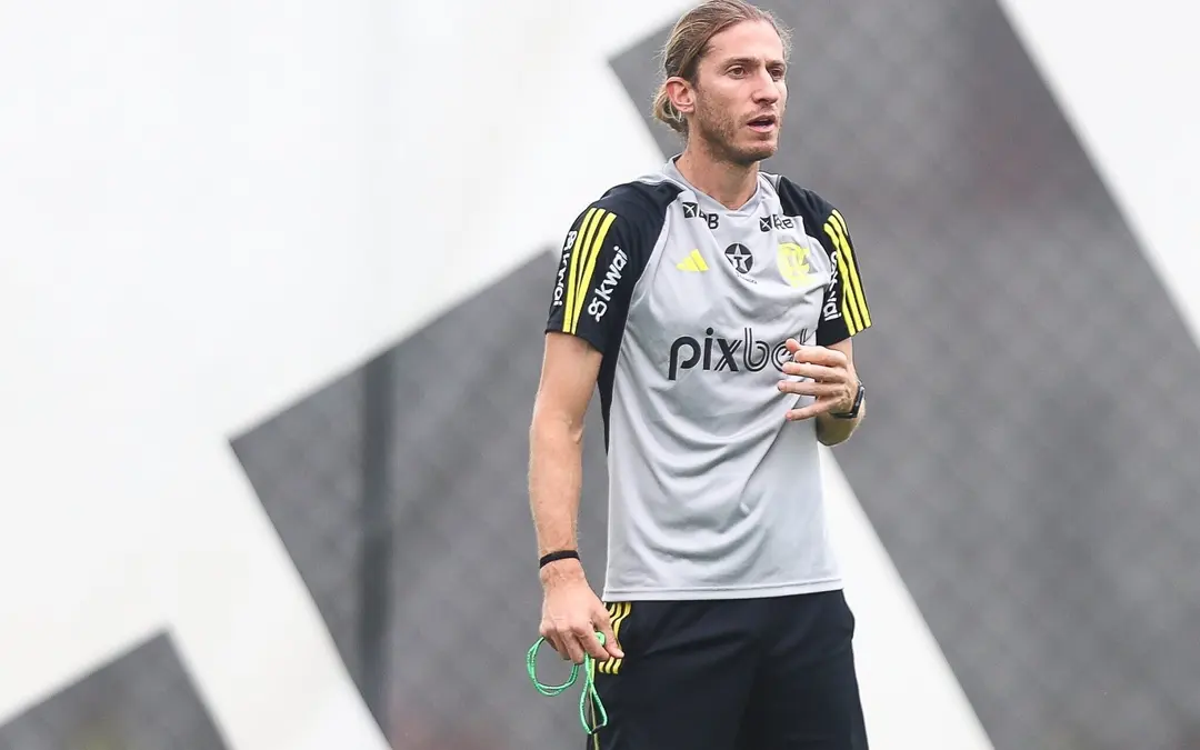 Sob observação do treinador Filipe Luís, Flamengo mira contratação de três atacantes, enquanto acerto com o volante Jorginho está nos detalhes finais | Gilvan de Souza/CRF